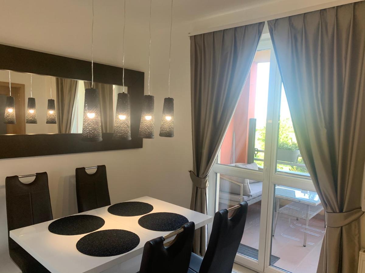 Chance Apartman Buekfuerdo Exterior photo